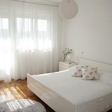 Apartment Sibenik With Free Parking Esterno foto