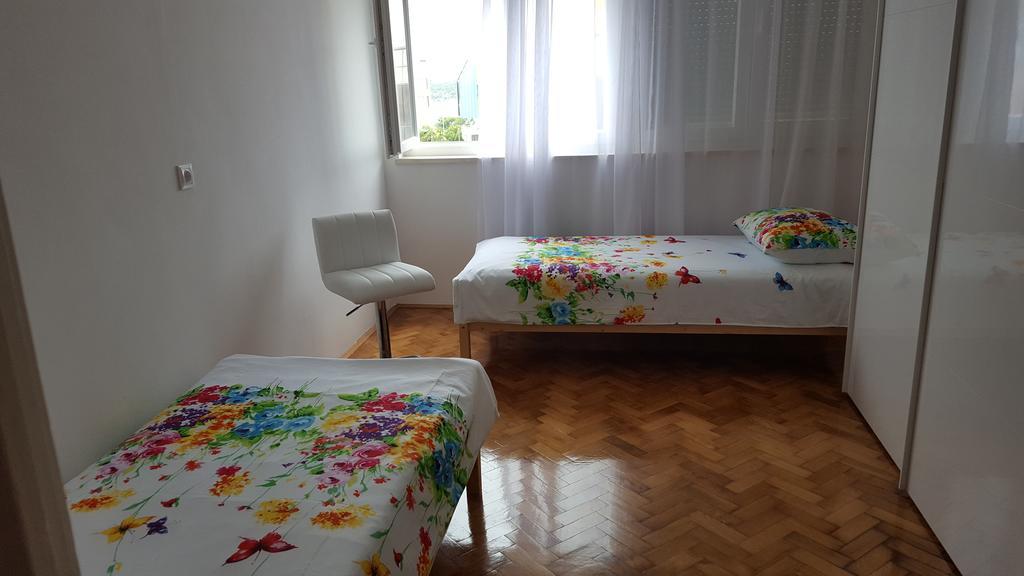 Apartment Sibenik With Free Parking Esterno foto